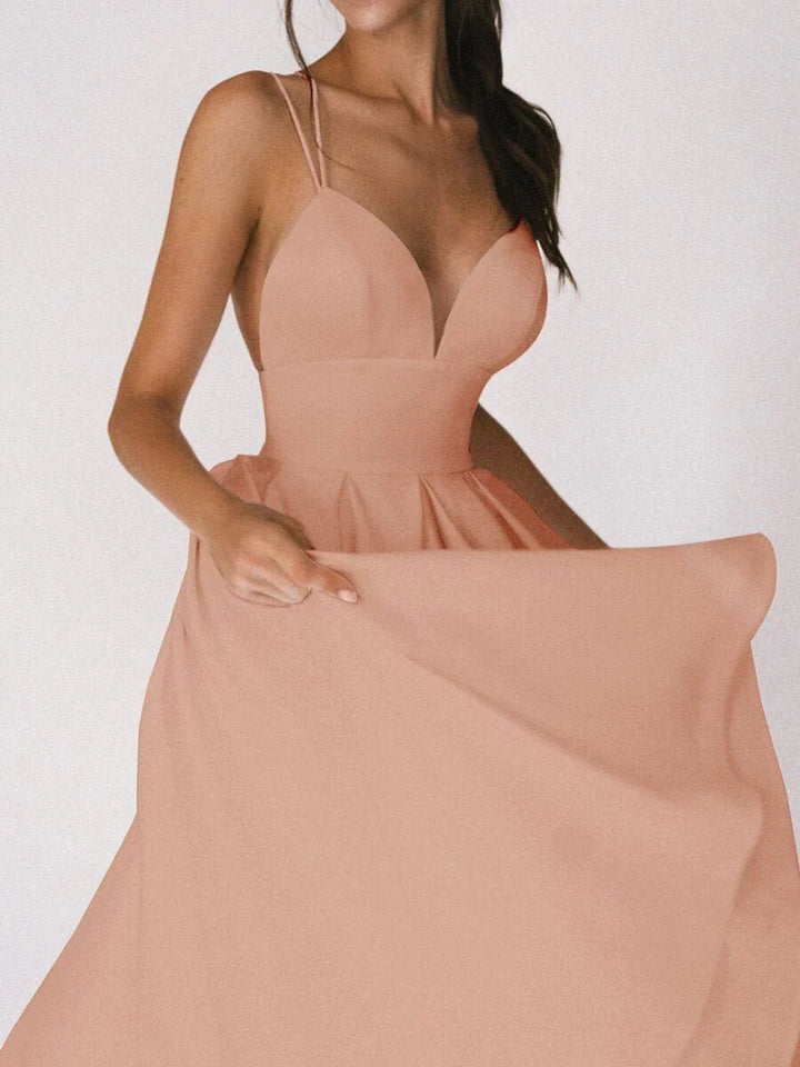 Alita - Graceful Minimalist Dress
