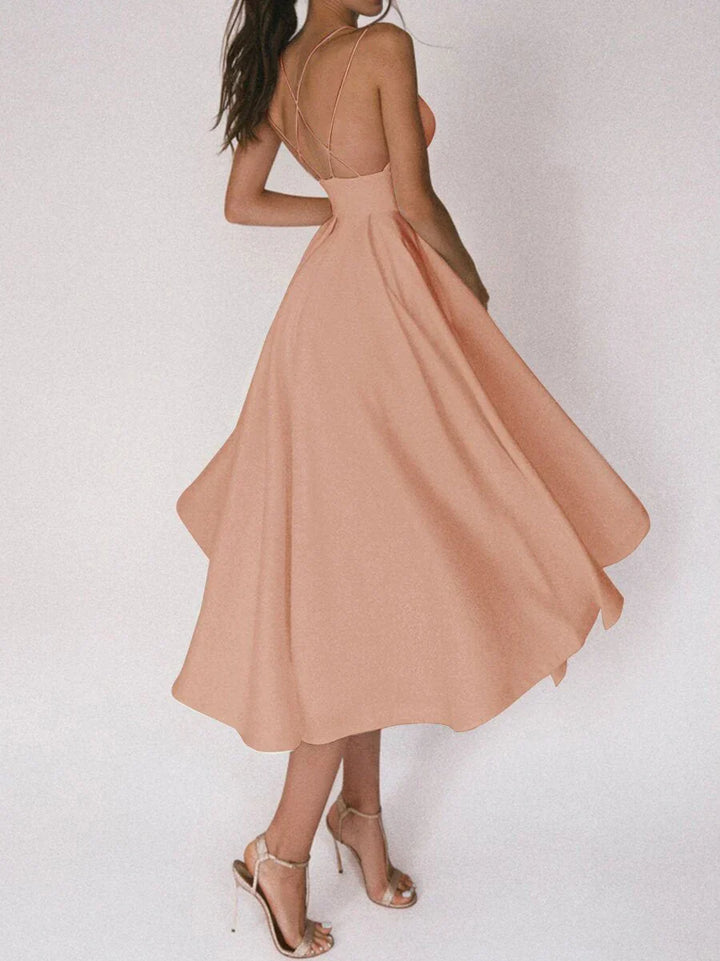 Alita - Graceful Minimalist Dress