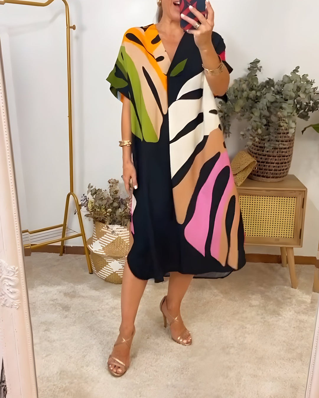 Emelia - Abstract Print Dress