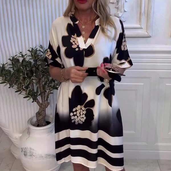 Selina - Floral V-Neck Dress
